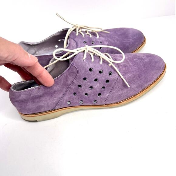 JOHNSTON & MURPHY Size 7 Purple Suede Lace Up Oxford Shoes with Cutouts - Picture 2 of 8